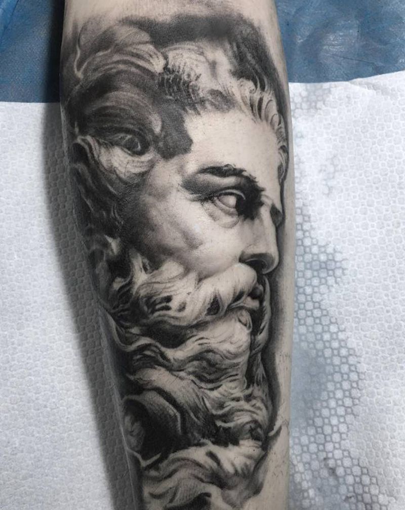 波塞冬纹身图片_腿部纹身图案