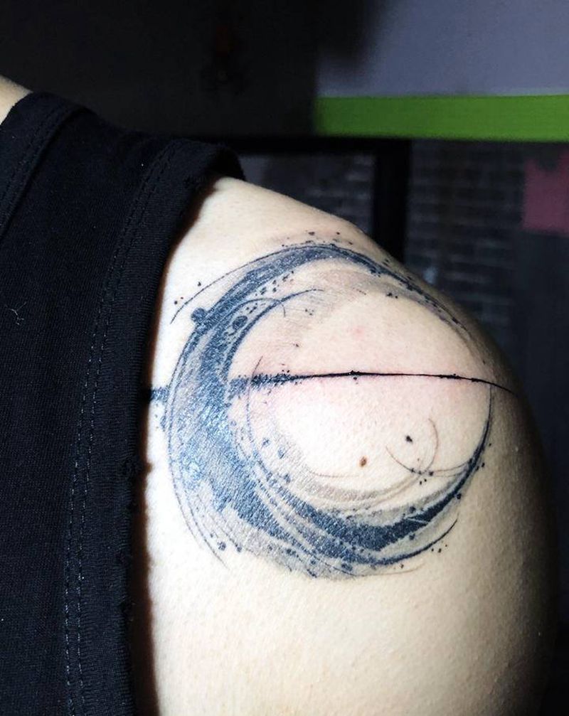 月亮纹身图片_花体字纹身图案