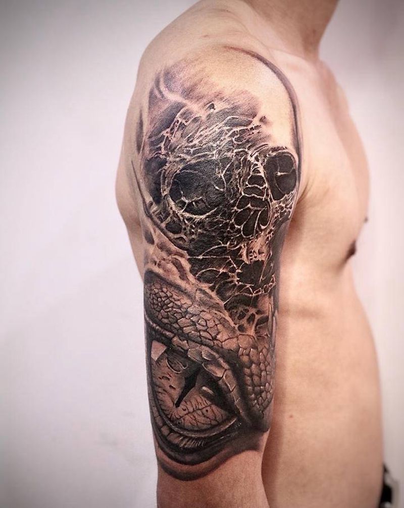 遮盖纹身图片_手臂欧美写实骷髅遮盖龙眼纹身图案