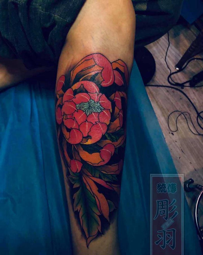 菊花纹身图片_脚部新传统菊花纹身图案