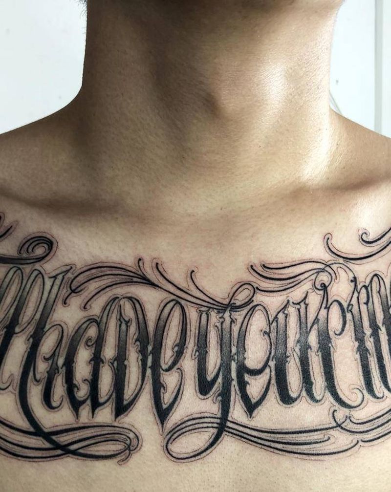 花体纹身图片_胸部花体字纹身图案