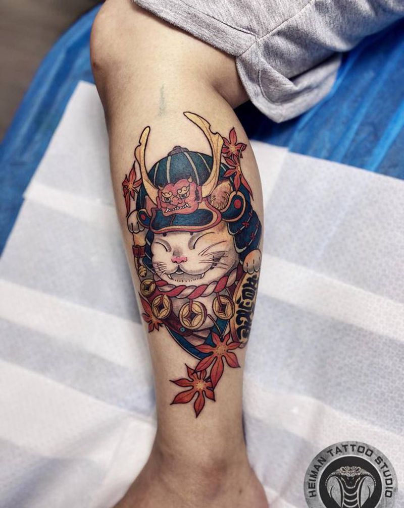 武士猫纹身图片_腿部纹身图案