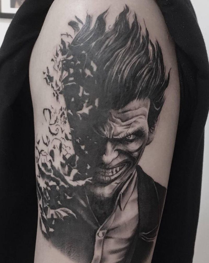 小丑joker纹身图片_手臂欧美写实小丑纹身图案