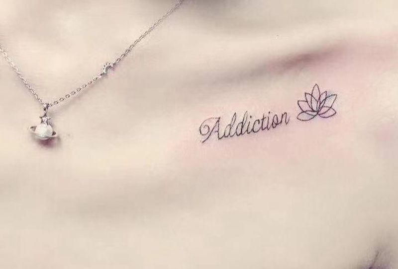 重隐纹身图片_肩部纹身图案