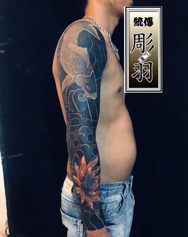 花臂修改纹身图片_手臂手部老传统纹身图案