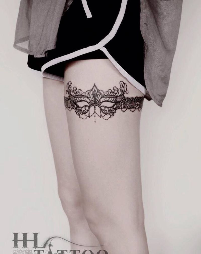 蕾丝腿环纹身图片_臀部腿部几何图腾蕾丝花边腿环纹身图案