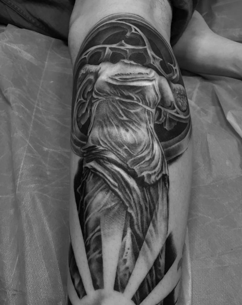 胜利女神（未完）纹身图片_腿部欧美写实天使纹身图案