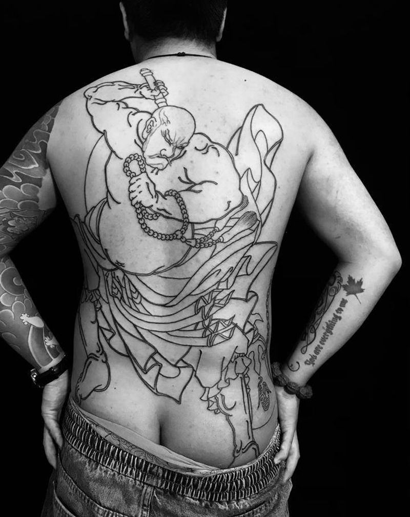 鲁智深纹身图片_腰部背部老传统鲁智深满背纹身图案