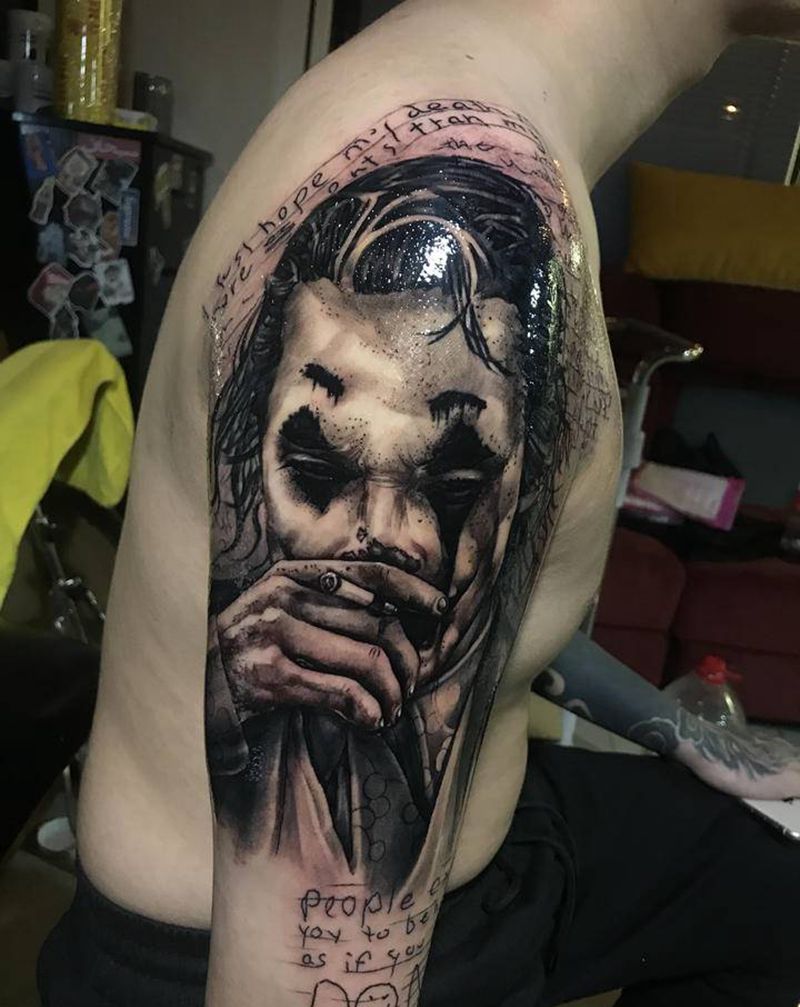 | Joker |纹身图片_手臂肩部欧美写实小丑joker纹身图案