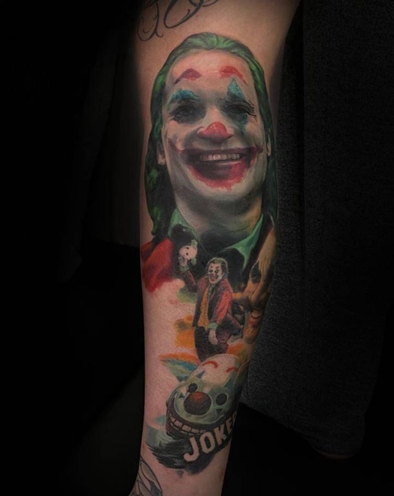 Joker纹身图片_欧美写实小丑纹身图案