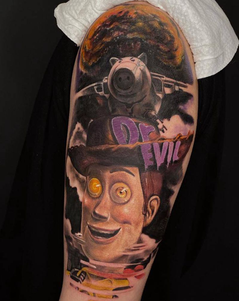 胡迪遮盖纹身图片_欧美写实纹身图案