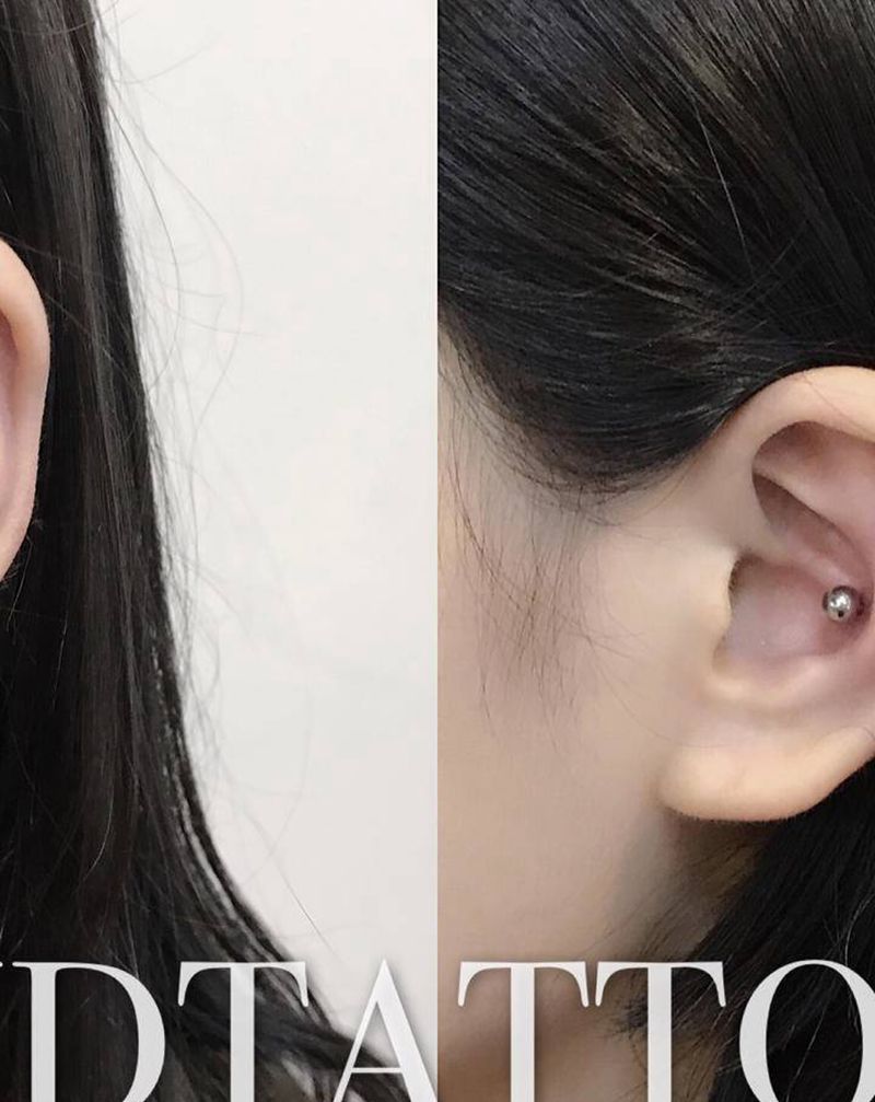 耳蜗钉纹身图片_穿孔纹身图案