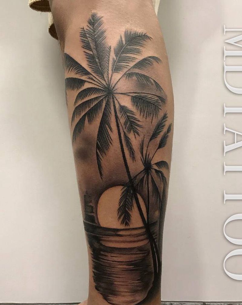 椰子树纹身图片_腿部脚部欧美写实风景海景椰子树纹身图案