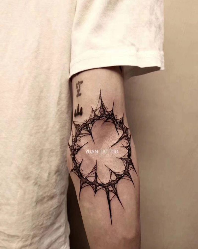 荆棘纹身图片_手臂几何图腾创意酷纹身图案