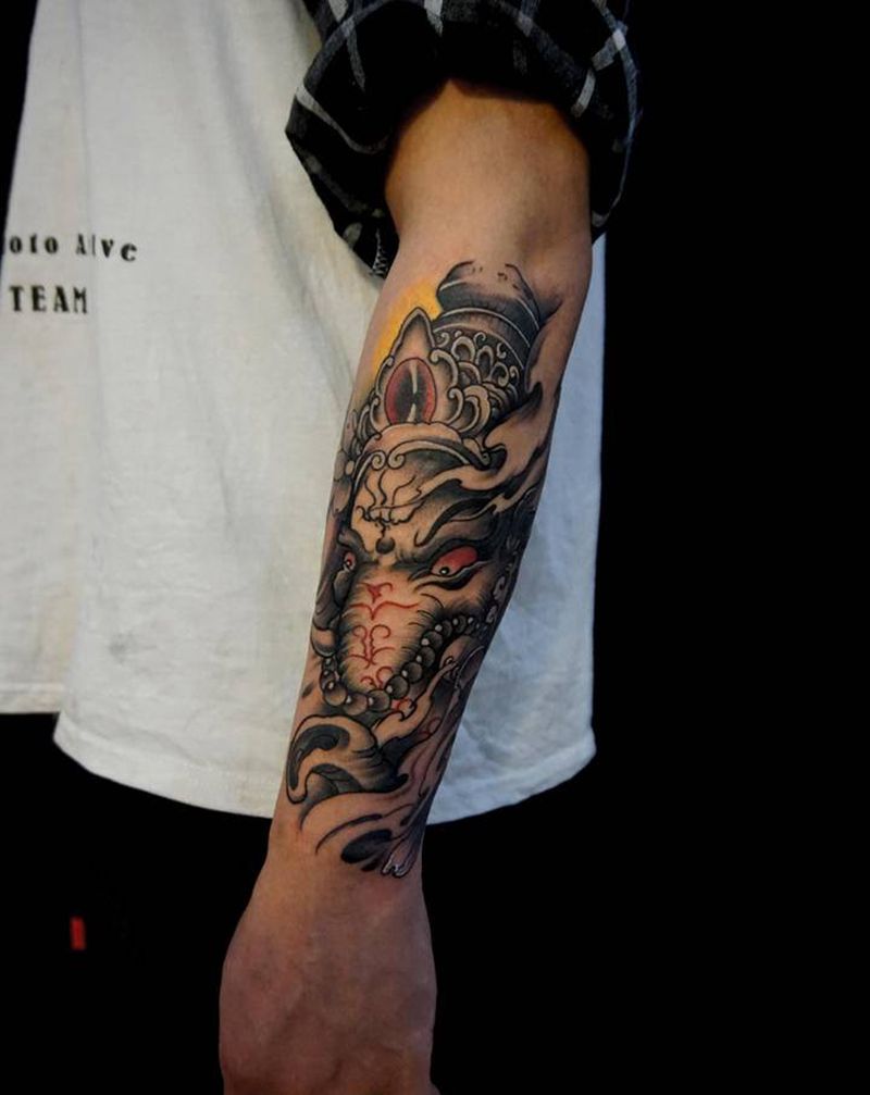 象神纹身图片_手臂新传统纹身图案