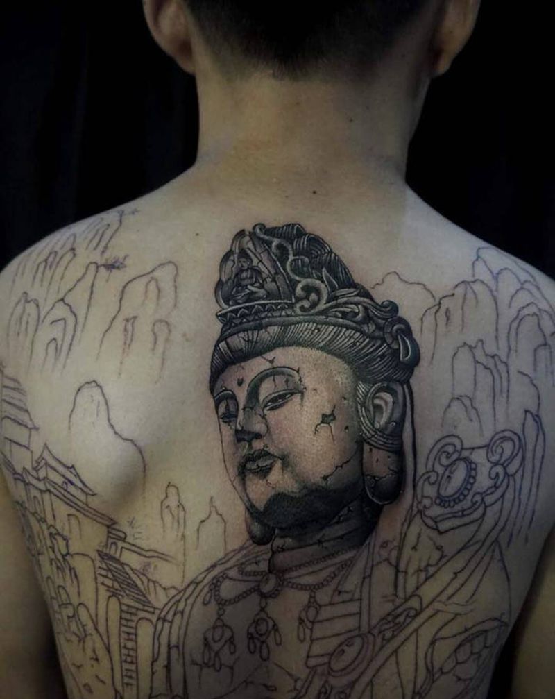 石雕纹身图片_背部纹身图案