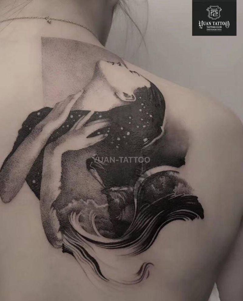 舞/遮盖纹身图片_背部肩部点刺欧美写实肖像纹身图案