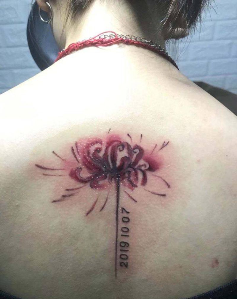 彼岸花纹身图片_背部纹身图案