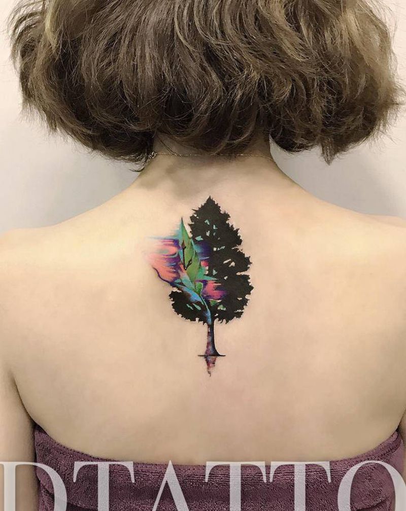 树纹身图片_背部水墨水彩树纹身图案