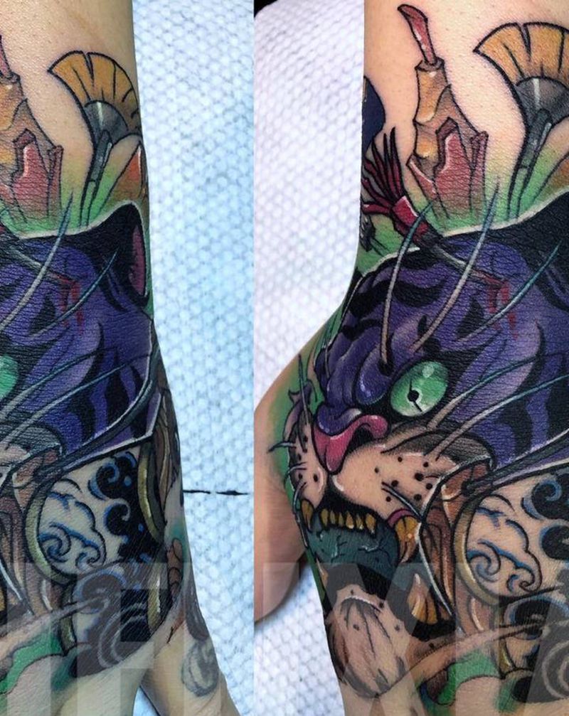 大老虎纹身图片_手部New School纹身图案