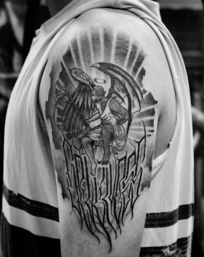 天使与恶魔题材纹身图片_手臂花体字纹身图案