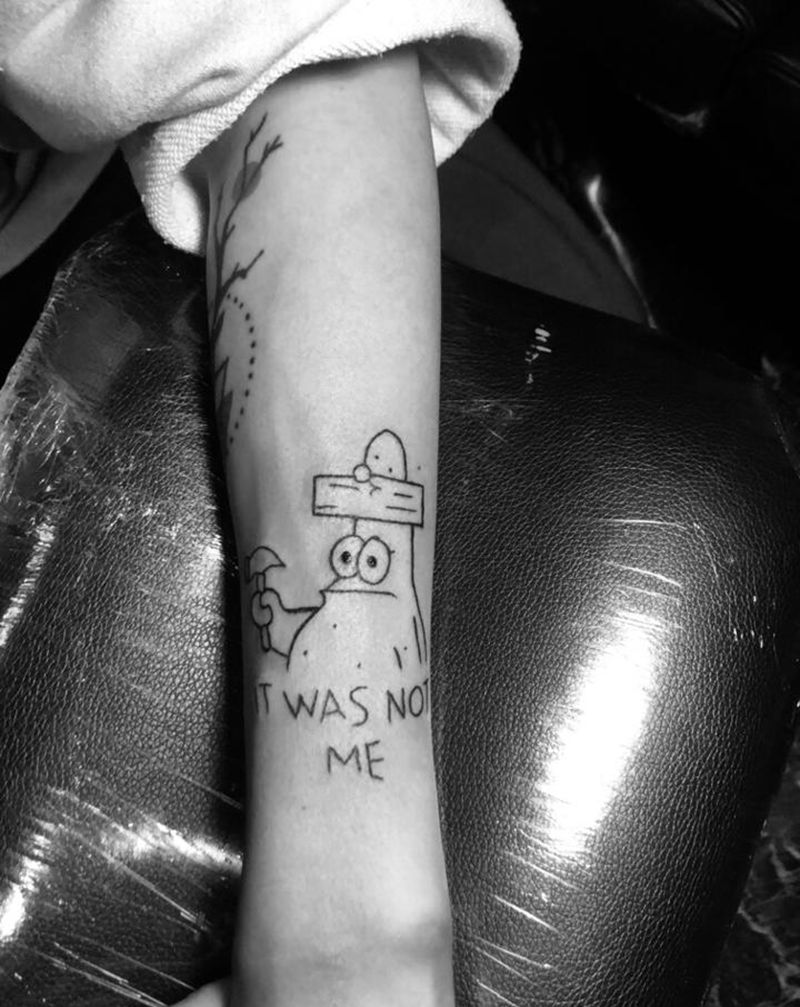 派大星纹身图片_手部纹身图案