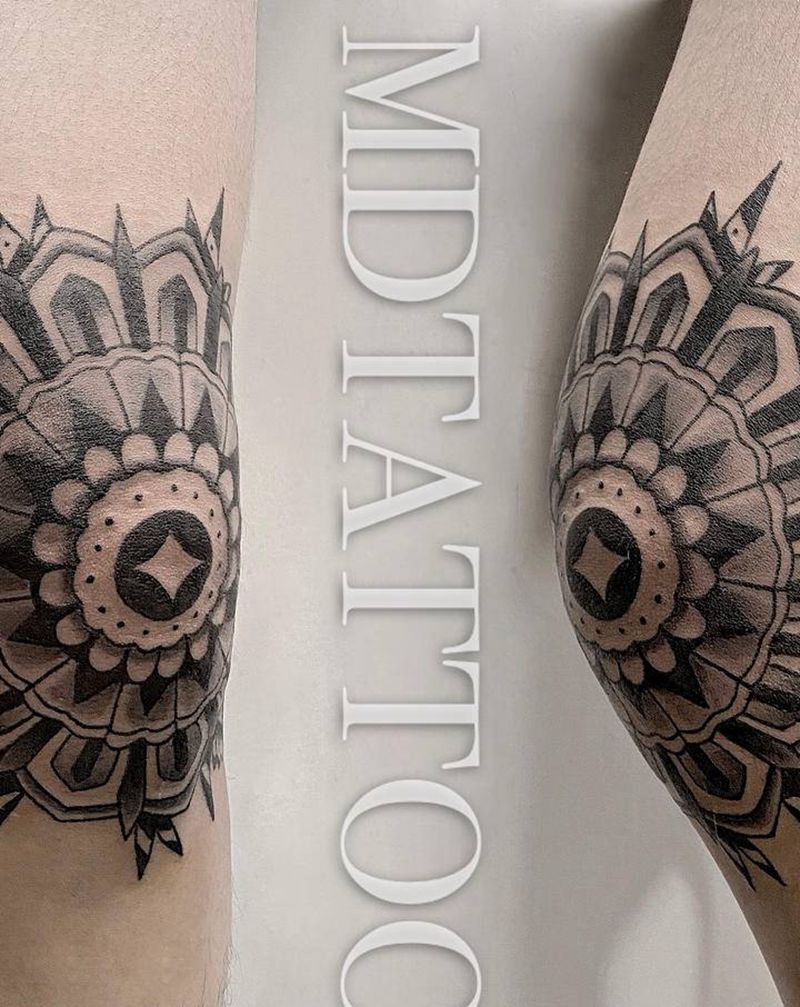 膝盖梵花纹身图片_脚部腿部几何Old School膝盖梵花纹身图案