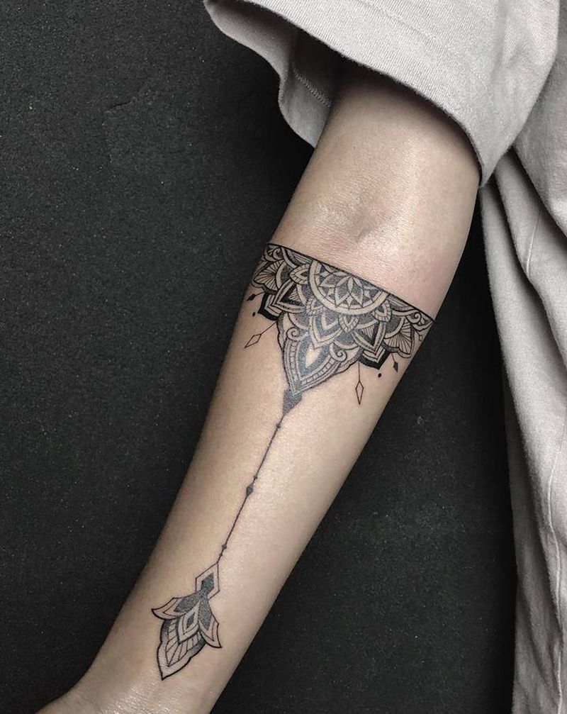 繁花纹身图片_手部手臂点刺纹身图案