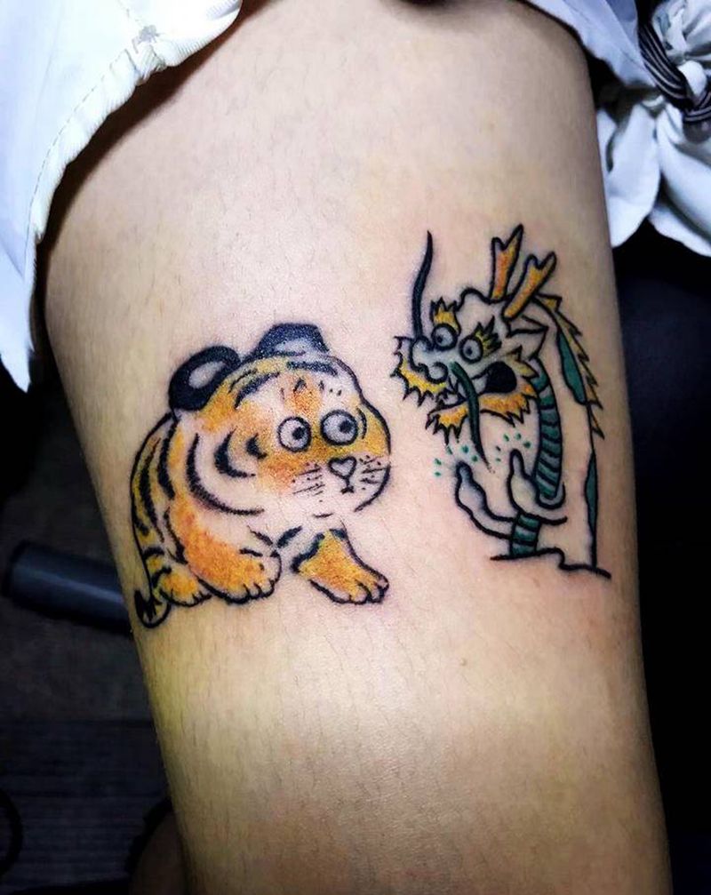 好吓人的左青龙右白虎纹身图片_手部手臂纹身图案