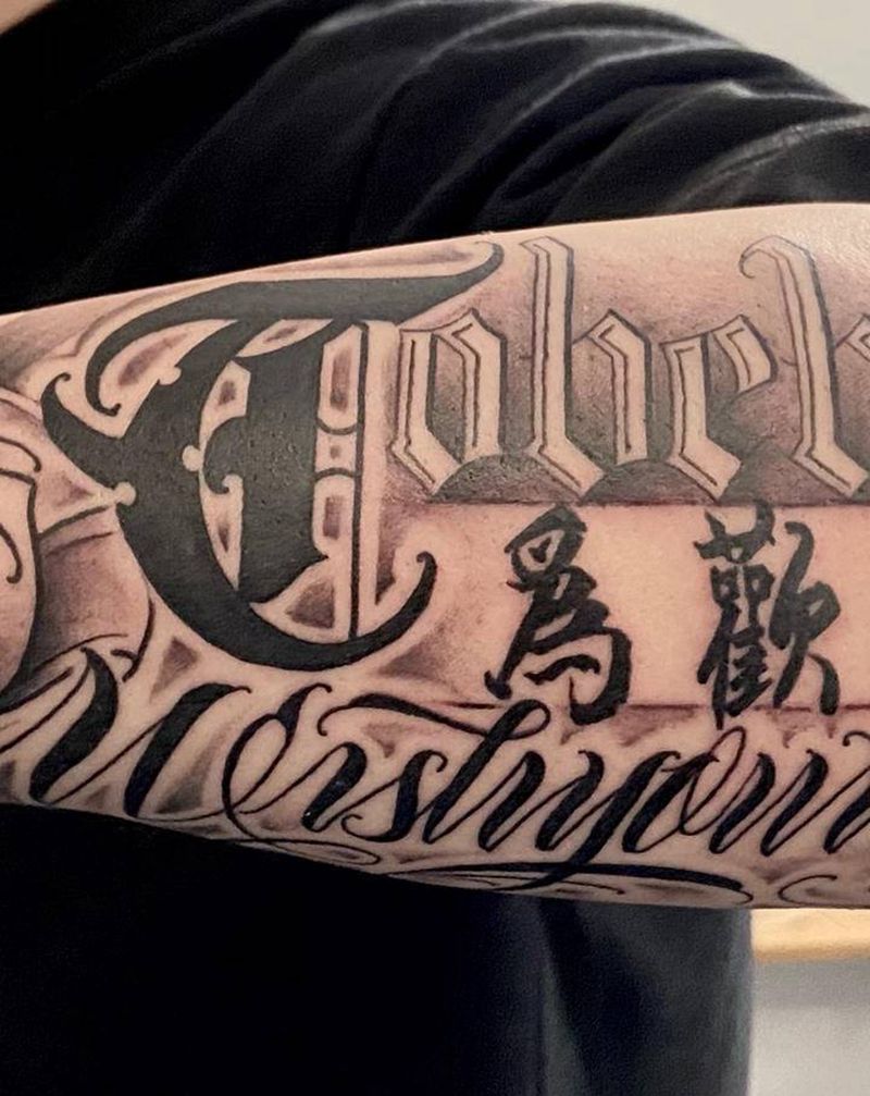 原创花体字纹身图片_手部花体字图腾纹身图案