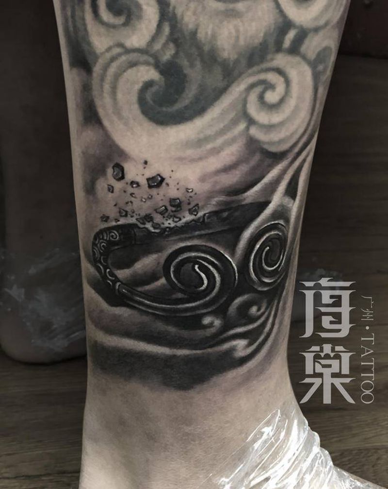 紧箍咒纹身图片_腿部新传统纹身图案