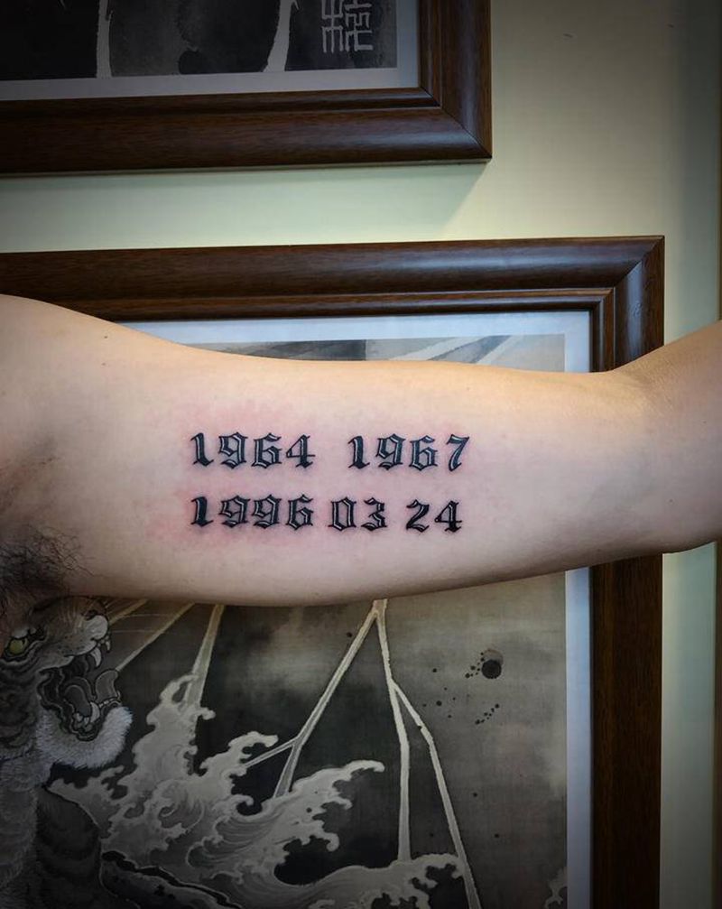 日期纹身图片_手臂花体字纹身图案