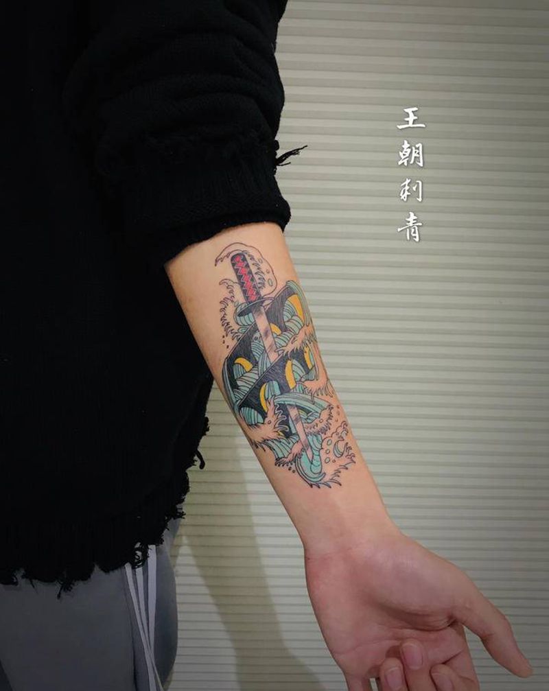 浪纹身图片_手臂手部新传统浪纹身图案