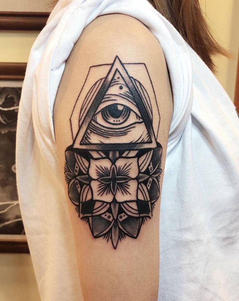 上帝之眼纹身图片_手臂几何点刺纹身图案