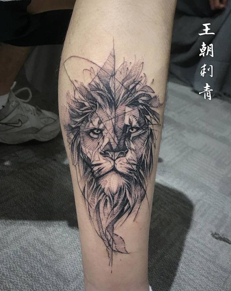 狮子纹身图片_腿部新传统点刺狮子纹身图案