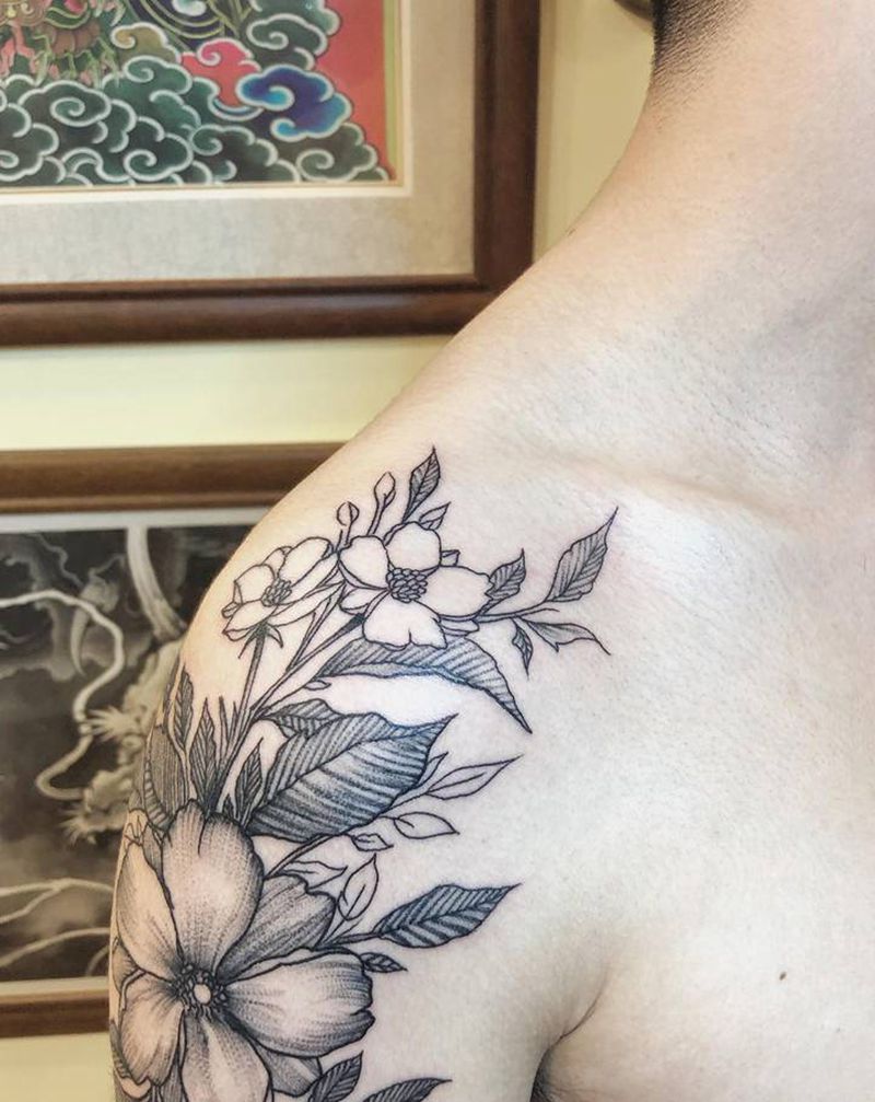 素花纹身图片_手臂点刺纹身图案