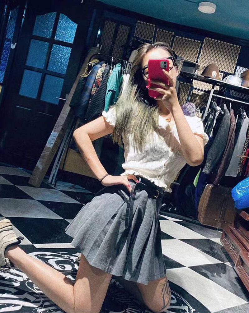 小姐姐的买家秀纹身图片_腿部纹身图案