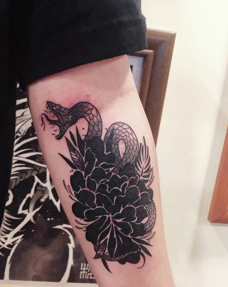 遮盖纹身图片_手臂图腾老传统纹身图案