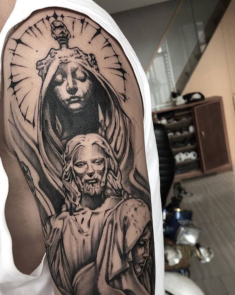 神爱世人纹身图片_手臂手部欧美写实神纹身图案