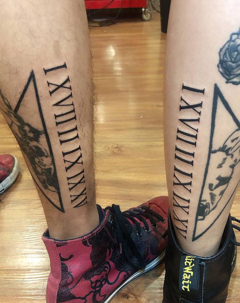 罗马数字纹身图片_腿部花体字几何纹身图案