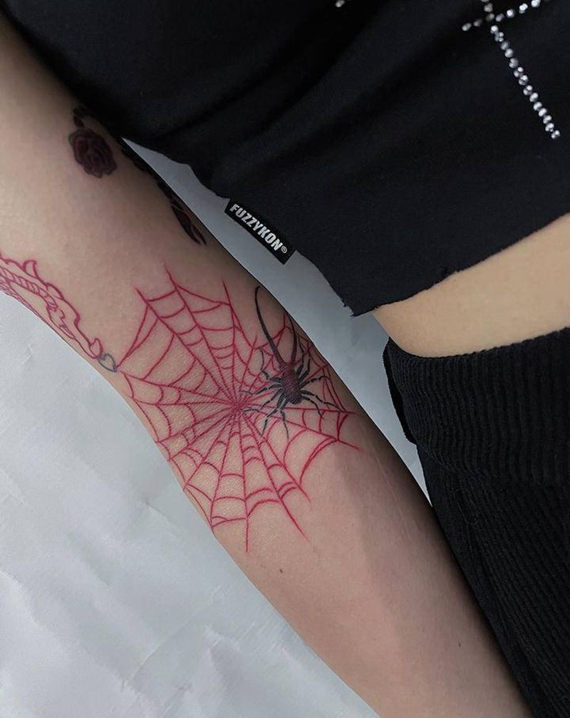 异型纹身图片_手臂纹身图案