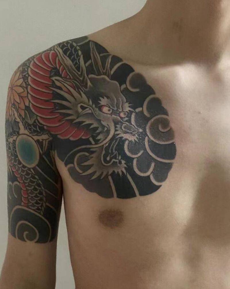 永夜刺青纹身图片_胸部手臂纹身图案