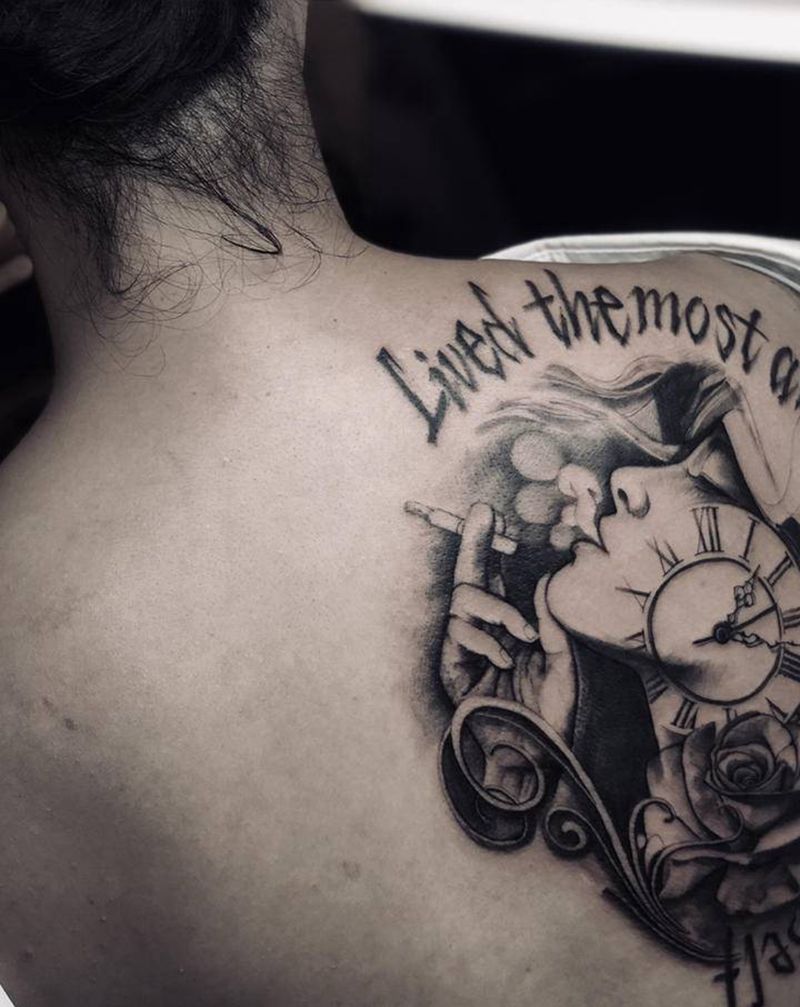 未完待续纹身图片_背部欧美写实点刺纹身图案