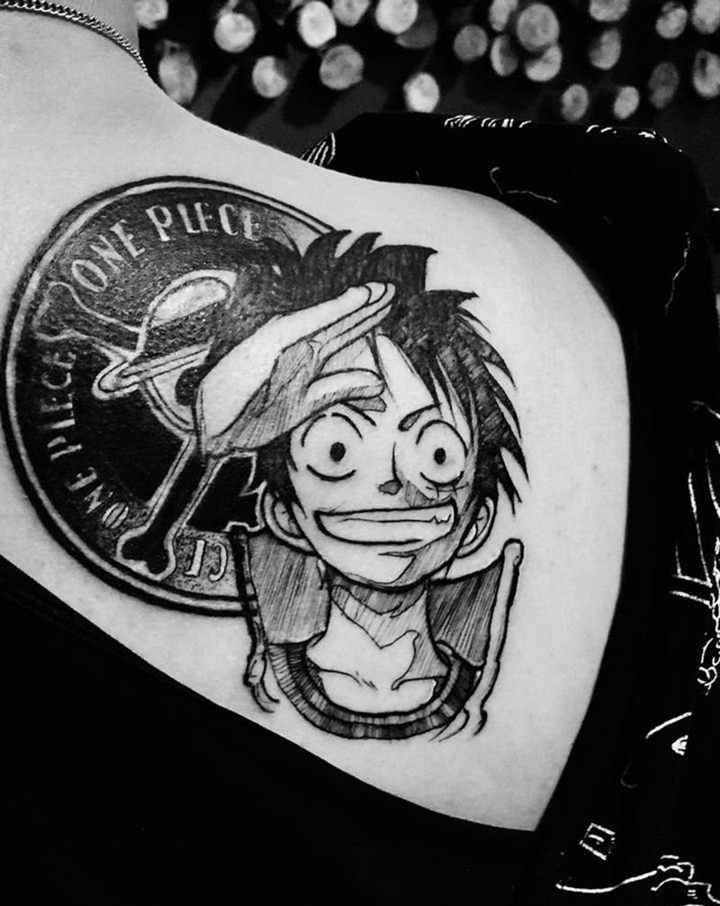 浩然出品纹身图片_背部点刺几何纹身图案