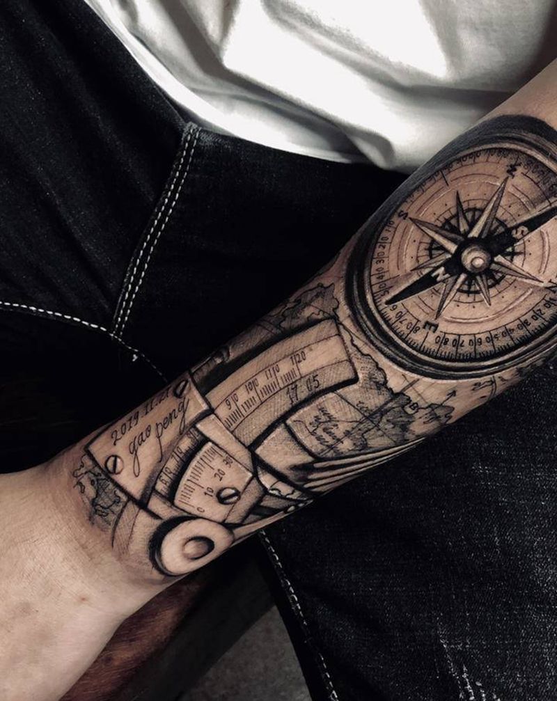 航海图纹身图片_手臂欧美写实点刺纹身图案