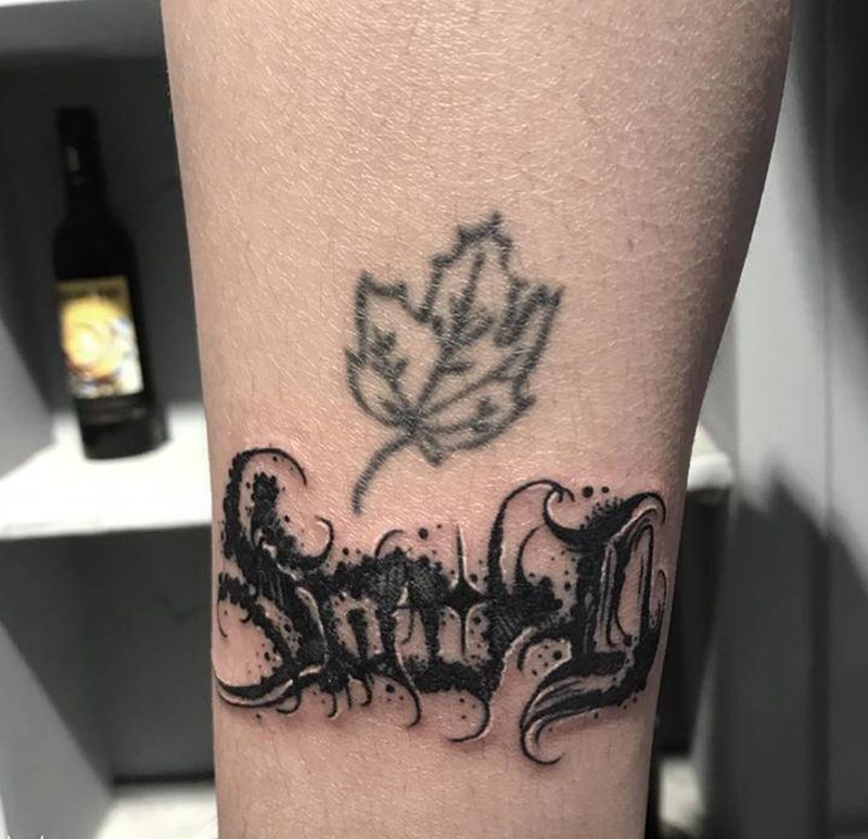暗黑花体遮盖纹身图片_花体字纹身图案