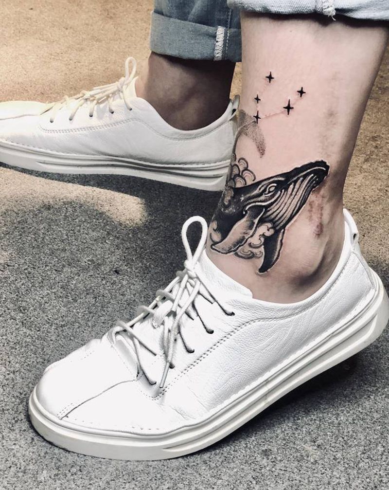 疤痕覆盖纹身图片_脚部点刺Old School纹身图案