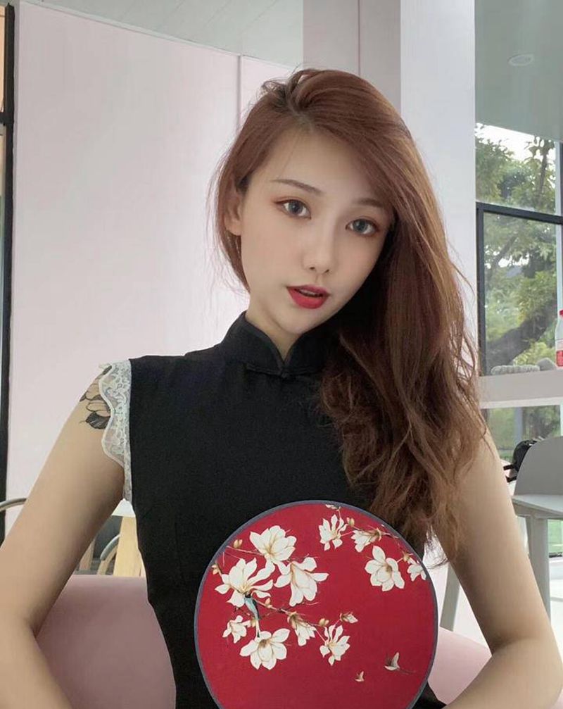 买家秀纹身图片_肩部点刺纹身图案