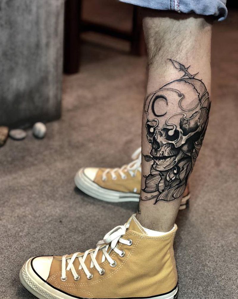 暗黑风格纹身图片_腿部点刺欧美写实纹身图案