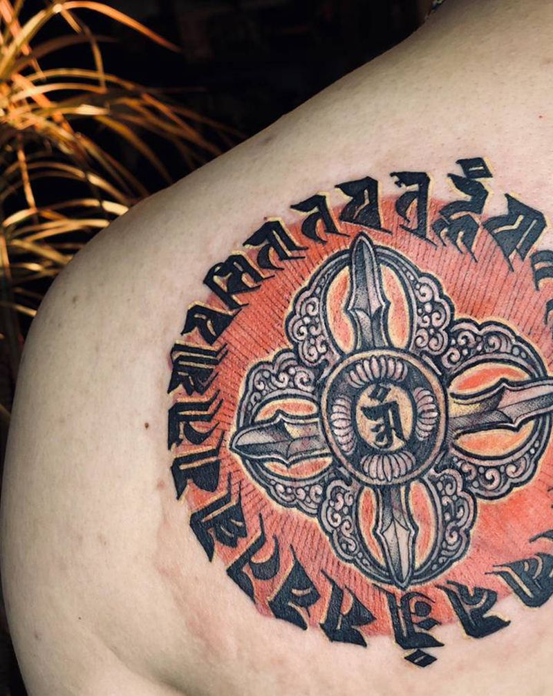 图2旧图覆盖纹身图片_肩部点刺New School纹身图案